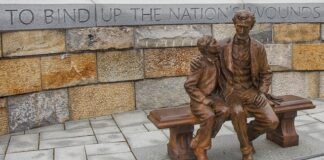 Czy można zszyć ranę zwykła nicią?